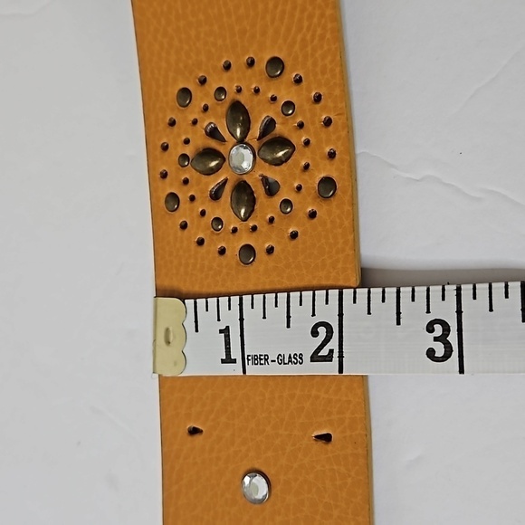 Candie's Jeweled Belt sz L Tan NWT - Picture 6 of 7